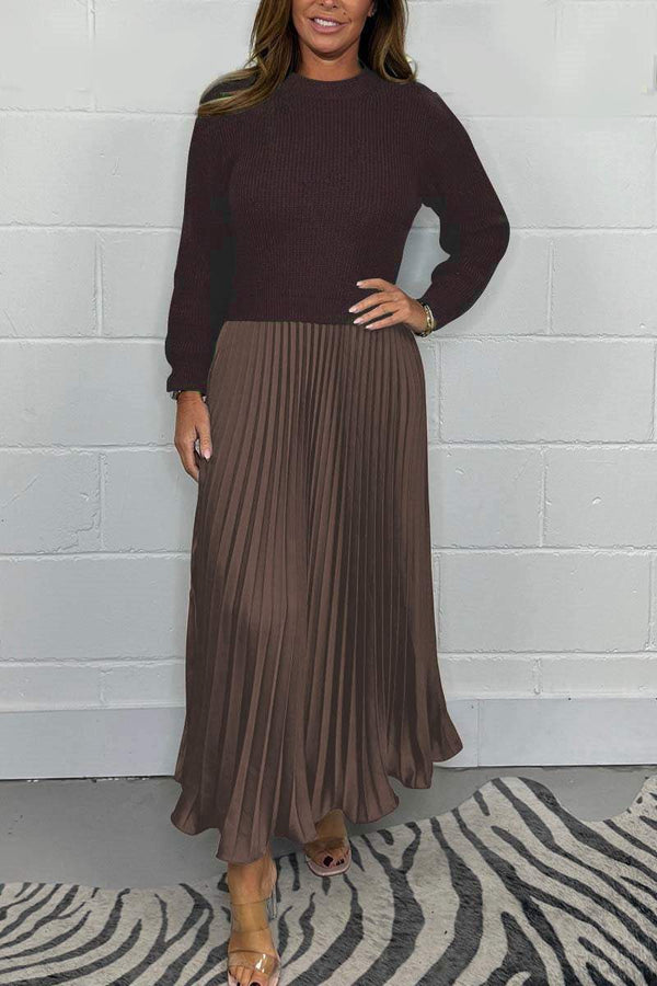 Kleid mit Pullover-Optik und Plisseerock