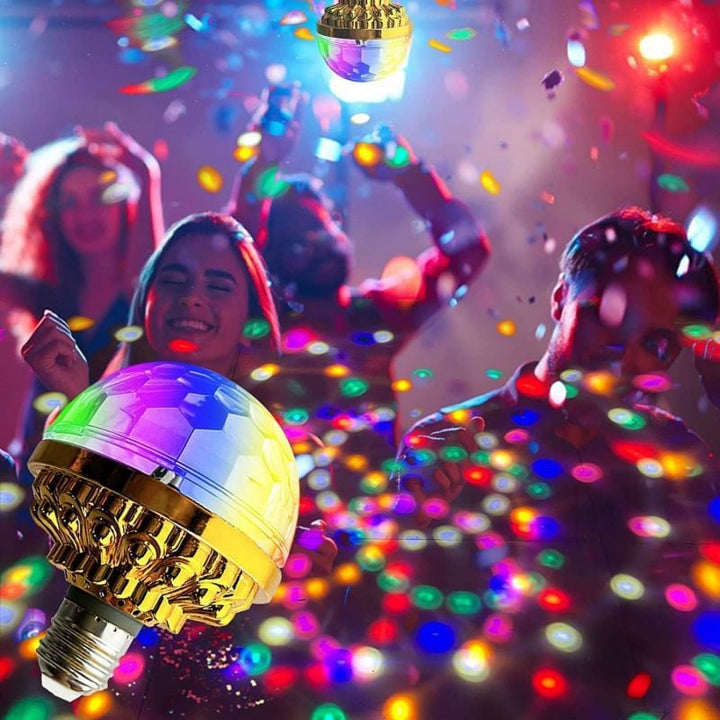 RGB Strobe LED Rotierende Glühbirne – Erschaffen Sie eine Partyatmosphäre mit bunten Lichtern