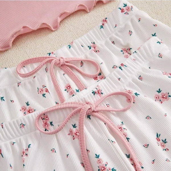 Dreiteiliges Pyjama-Set mit Herzmuster – Top, Shorts und Hose