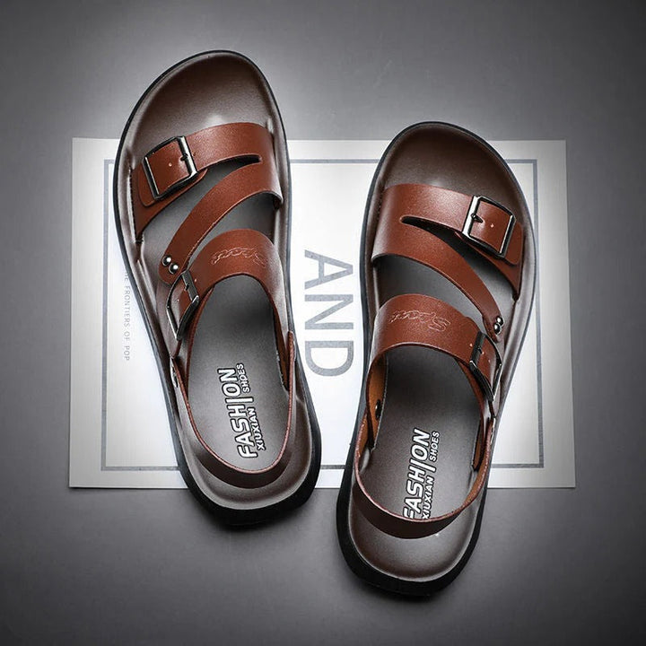 Ledersandalen für den Strand